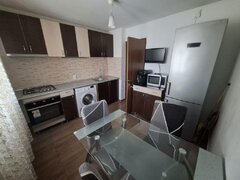 Drumul Taberei, Compozitorilor